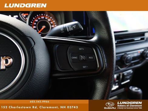 Used 2025 Jeep Wrangler Sport AWD/4WD image 16