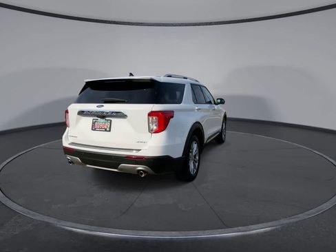 Used 2023 Ford Explorer Limited AWD/4WD image 8