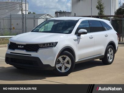 Used 2023 Kia Sorento LX