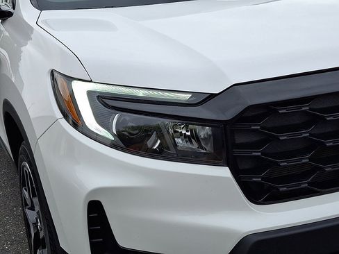 Certified 2023 Honda Passport Elite image 9