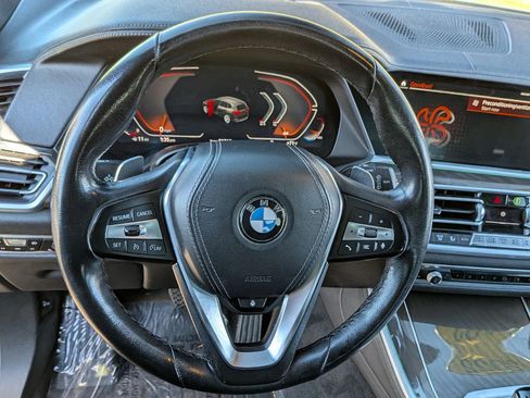 Used 2022 BMW X5 xDrive40i w/ Premium Package image 17