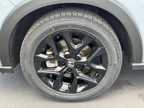 Certified 2024 Honda HR-V Sport image 17