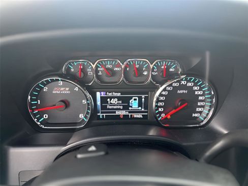Used 2018 Chevrolet Silverado 1500 LT w/ All Star Edition AWD/4WD image 17