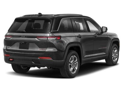 Certified 2022 Jeep Grand Cherokee Trailhawk w/ ADV Protech Group II