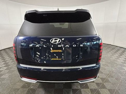 Used 2026 Hyundai Palisade Calligraphy FWD image 3