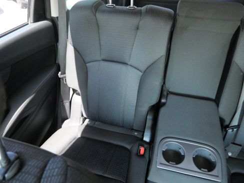 Used 2023 Subaru Ascent 8-Passenger AWD/4WD image 12