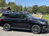 Used 2021 Ford Expedition Limited image 3