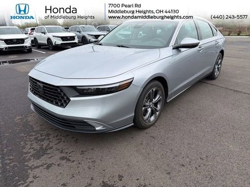 Used 2023 Honda Accord EX image 1