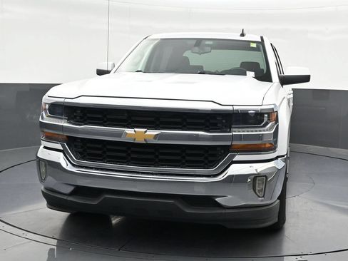 Used 2017 Chevrolet Silverado 1500 LT w/ All Star Edition RWD image 9