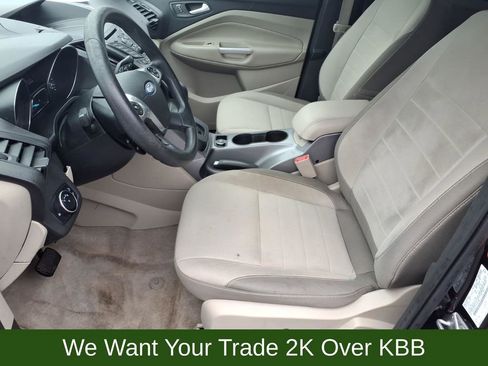 Used 2016 Ford Escape SE image 9