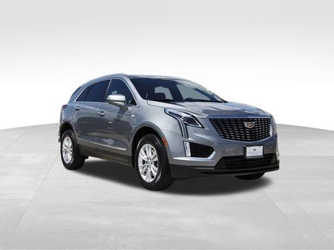 Used 2023 Cadillac XT5 Luxury FWD image 1