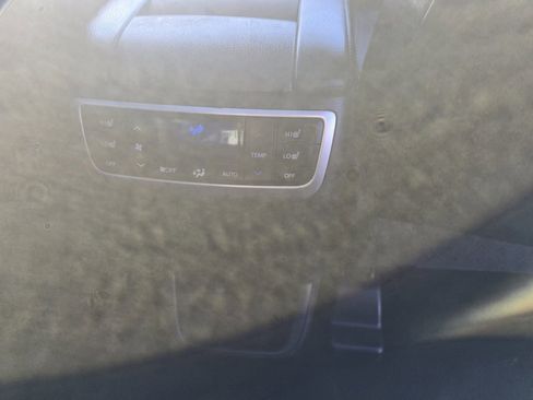 Certified 2016 Toyota Highlander Limited Platinum image 13