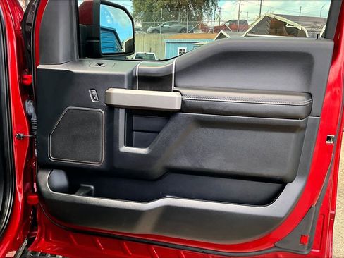 Used 2019 Ford F150 Raptor w/ Equipment Group 802A Luxury image 22