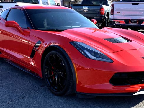 Used 2019 Chevrolet Corvette Grand Sport w/ Carbon Flash Badge Package image 7