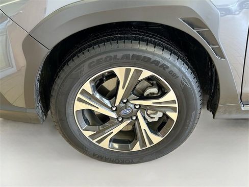 Certified 2025 Subaru Crosstrek 2.0i Premium image 35