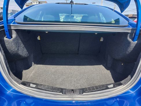 Used 2017 Ford Fusion SE w/ Fusion SE Technology Package image 32