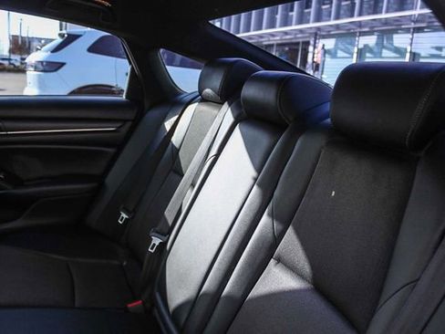Used 2022 Honda Accord Sport image 23