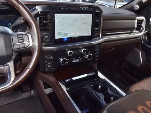 Used 2024 Ford F250 King Ranch w/ Chrome Package image 26