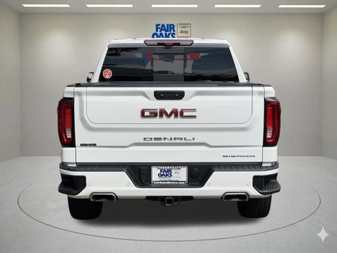 Used 2024 GMC Sierra 1500 Denali w/ Denali Reserve Package AWD/4WD image 9