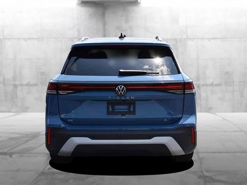 New 2026 Volkswagen Tiguan SE AWD/4WD image 6