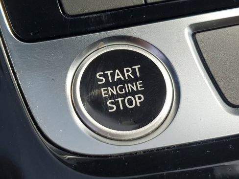 Used 2023 Audi Q8 Premium Plus w/ Premium Plus Package image 31