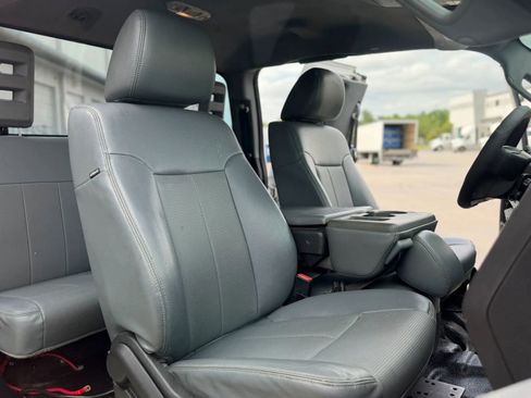 Used 2016 Ford F250 XL w/ Power Equipment Group AWD/4WD image 23