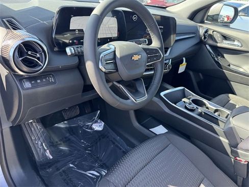 New 2026 Chevrolet Equinox LT w/ LPO, Floor Liner Package image 13