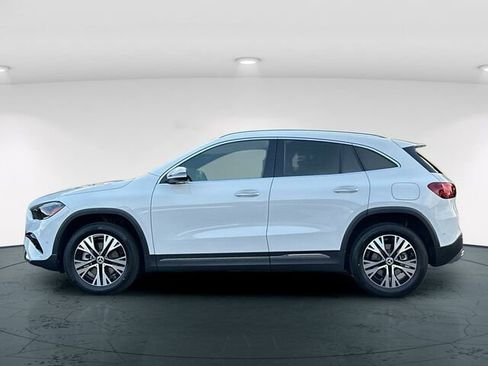 Used 2025 Mercedes-Benz GLA 250 image 4