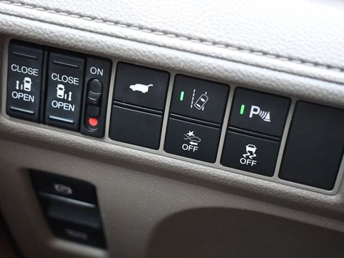 Used 2019 Honda Odyssey Elite image 37