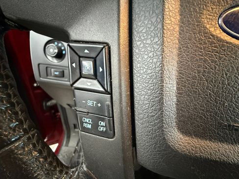 Used 2013 Ford F150 XLT w/ Mid Equipment Group AWD/4WD image 15