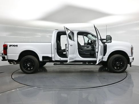 New 2026 Ford F250 XLT w/ XLT Premium Package image 4