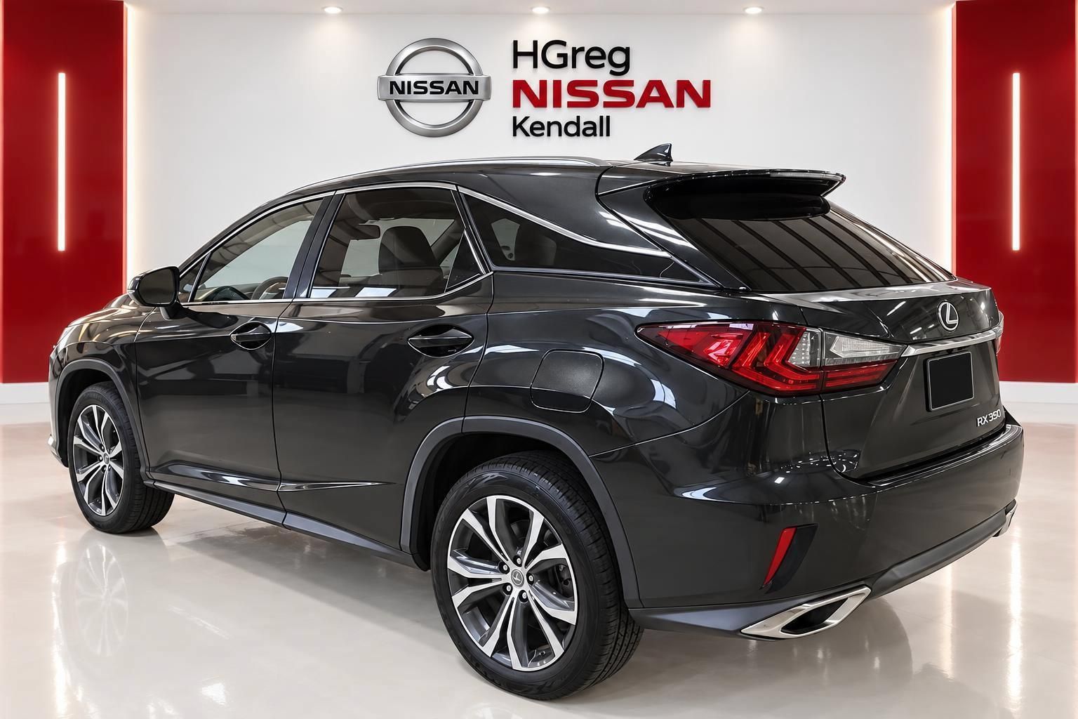 Used 2017 Lexus RX 350 FWD w/ Premium Package image 2