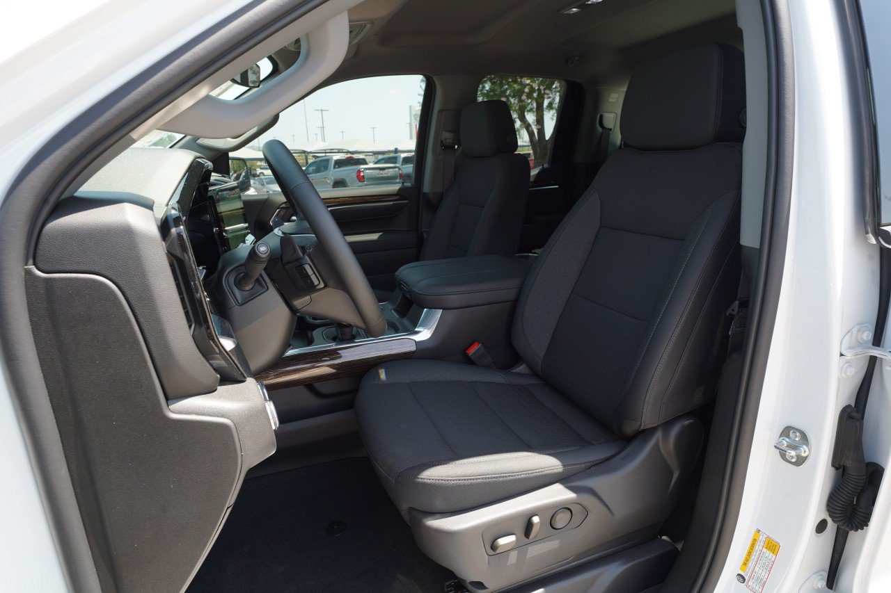 New 2026 GMC Sierra 1500 Elevation w/ Preferred Package RWD image 18