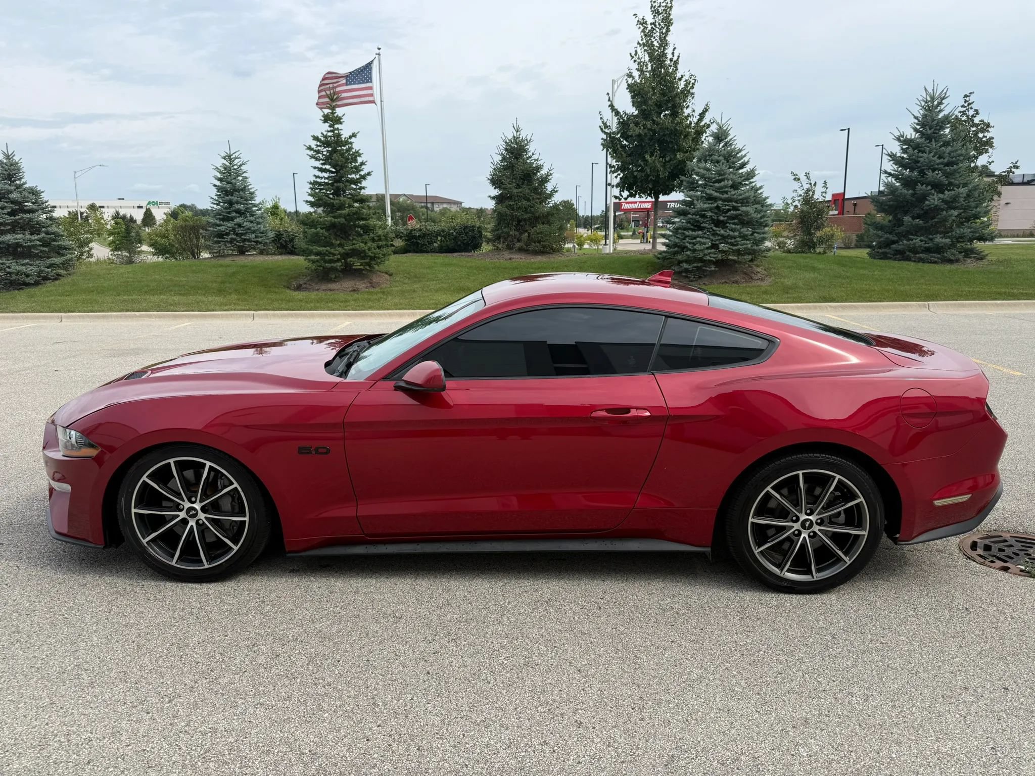 Used 2021 Ford Mustang GT Premium w/ Ford Safe & Smart Package RWD image 2