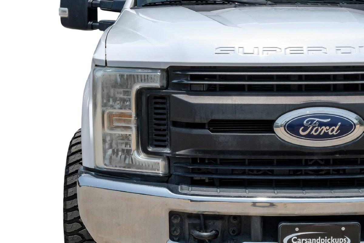 Used 2017 Ford F350 XL w/ Power Equipment Group RWD image 47