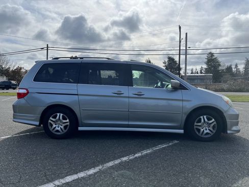 Used 2005 Honda Odyssey EX-L image 4