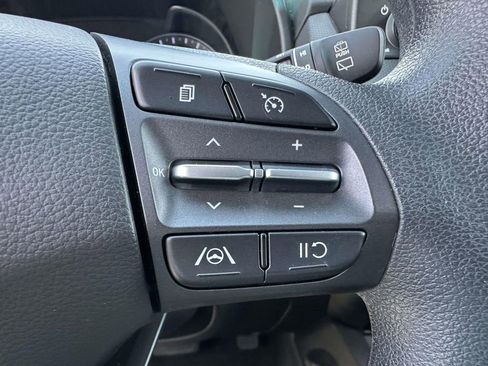 Certified 2023 Hyundai Kona SEL AWD/4WD image 27