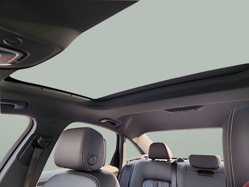 Used 2024 Audi A6 Premium Plus image 23