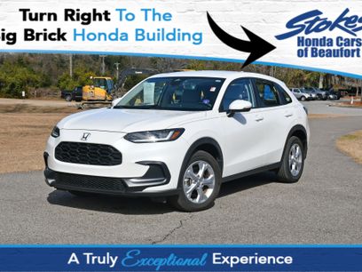 Used 2024 Honda HR-V LX