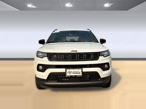 Used 2026 Jeep Compass Latitude AWD/4WD image 6