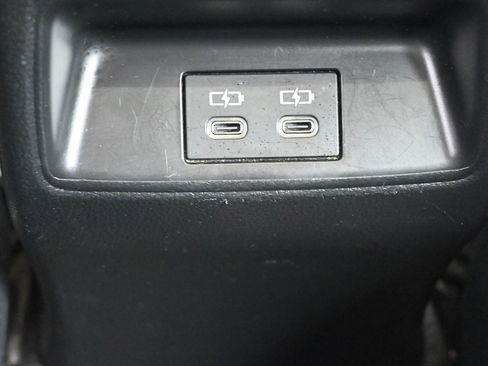 Used 2024 Toyota Corolla LE FWD image 9