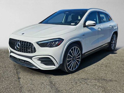 Used 2026 Mercedes-Benz GLA 35 AMG 4MATIC image 7