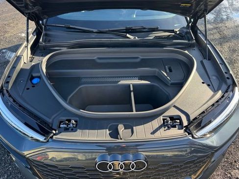 Certified 2025 Audi Q6 e-tron Premium Plus w/ Premium Plus image 25