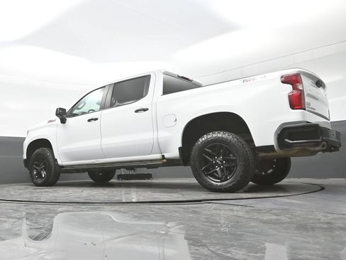 Used 2023 Chevrolet Silverado 1500 LT Trail Boss w/ Protection Package AWD/4WD image 28