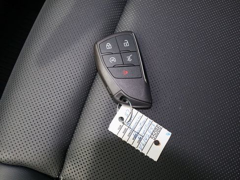 New 2027 GMC Terrain Elevation w/ Elevation Premium Package FWD image 40