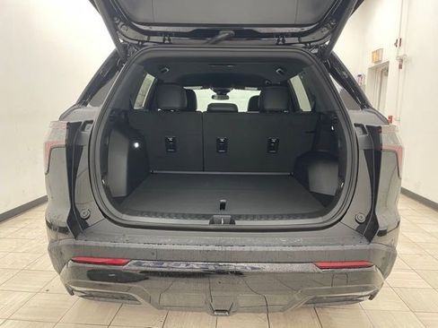 New 2026 Chevrolet Equinox RS w/ Convenience Package III image 12