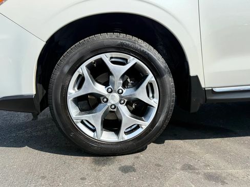 Used 2016 Subaru Forester 2.5i Touring w/ Eyesight & Navigation System AWD/4WD image 40
