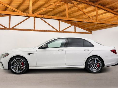 Used 2019 Mercedes-Benz E 63 AMG S image 2