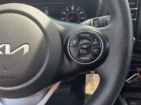 Used 2022 Kia Soul LX FWD image 21
