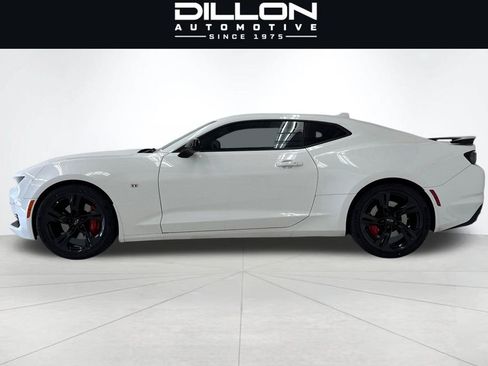 Used 2020 Chevrolet Camaro SS RWD image 7